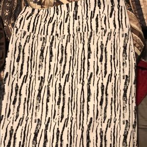 Lularoe Noir and Blanc Cassie Skirt